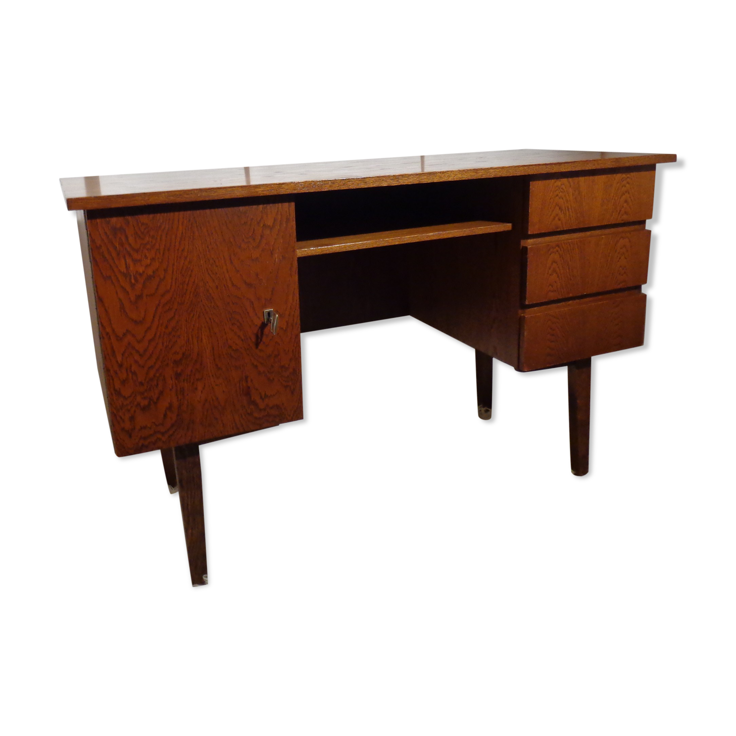 Scandinavian vintage office of the 60s light oak