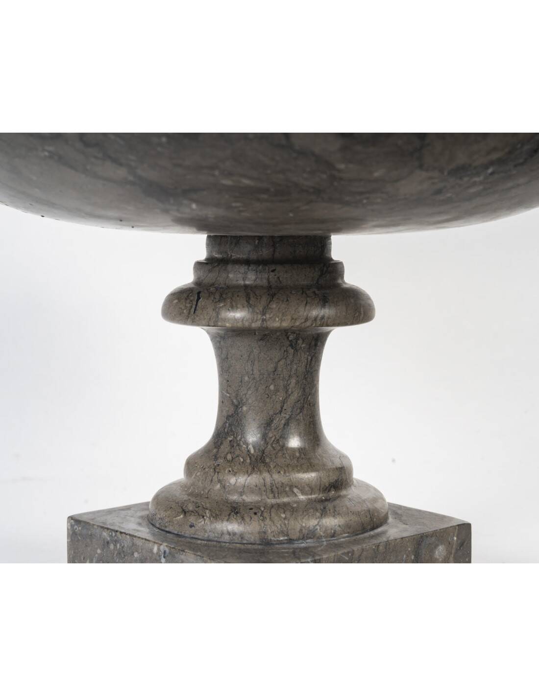 Marble cup, 20th century, Napoleon III style.