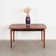 Table en noyer, design danois, années 1970, fabriquée au Danemark