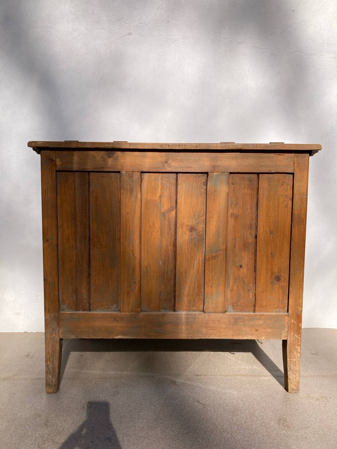 Old icebox from the 1920s