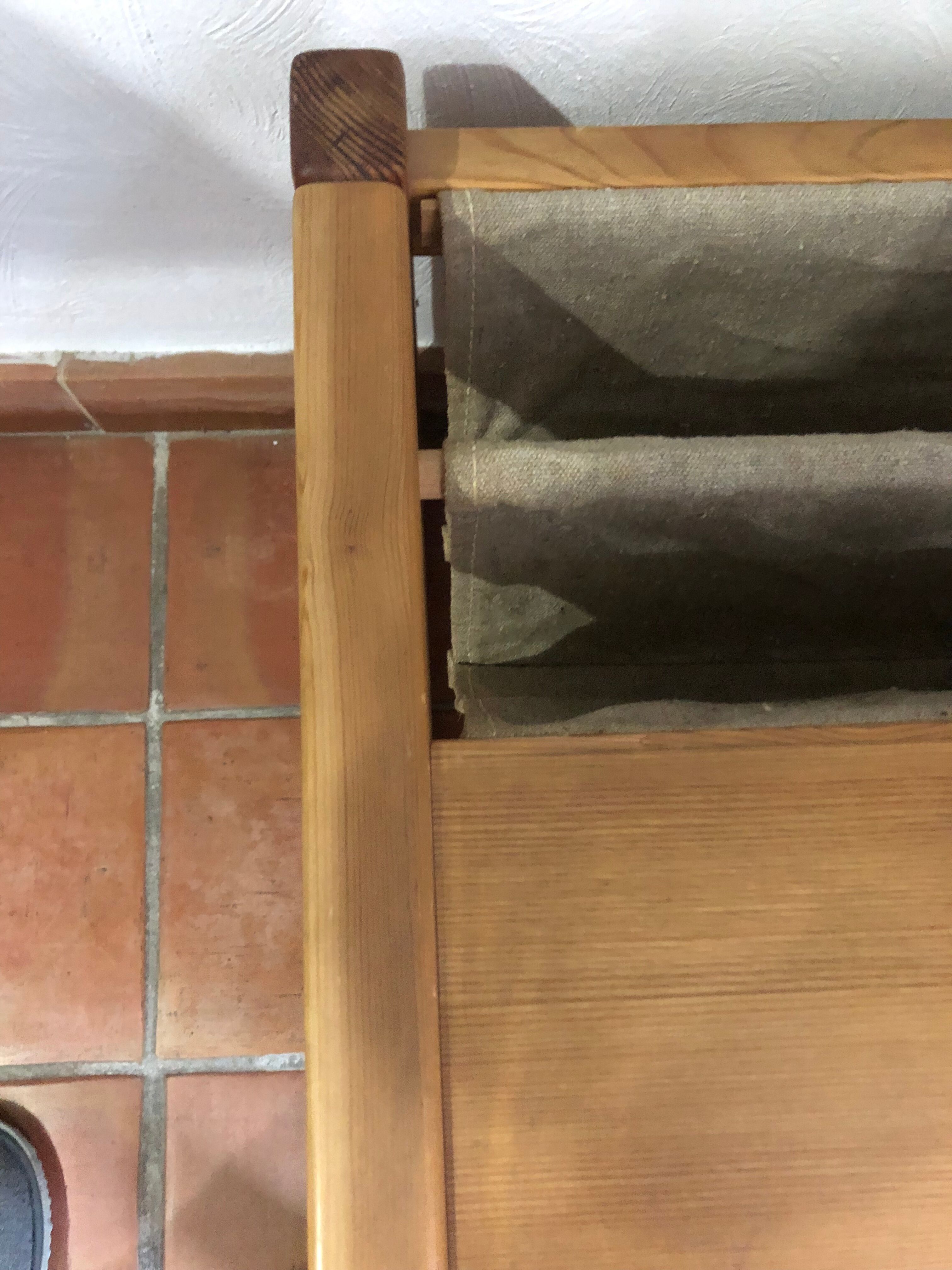 Coffee table pine magazine holder