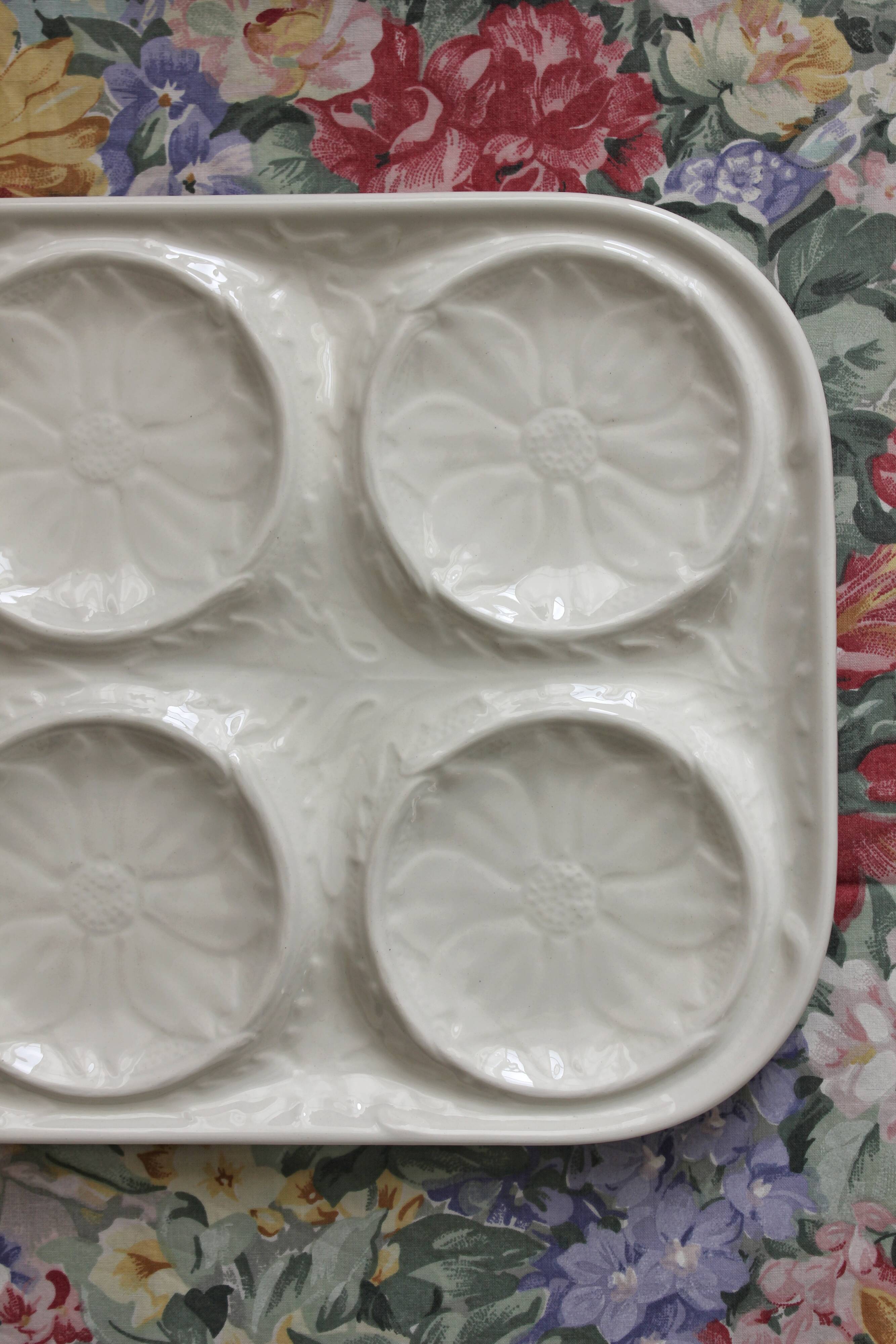 Vintage rectangular earthenware dish in Gien slipware