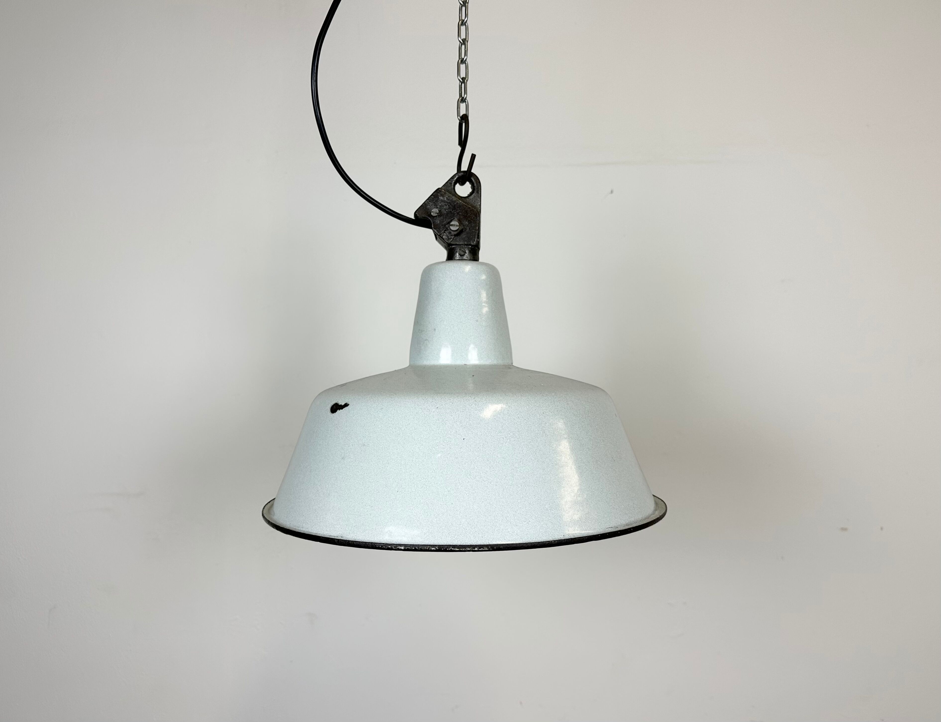 Industrial White Enamel Factory Lamp with Cast Iron Top, 1960s
