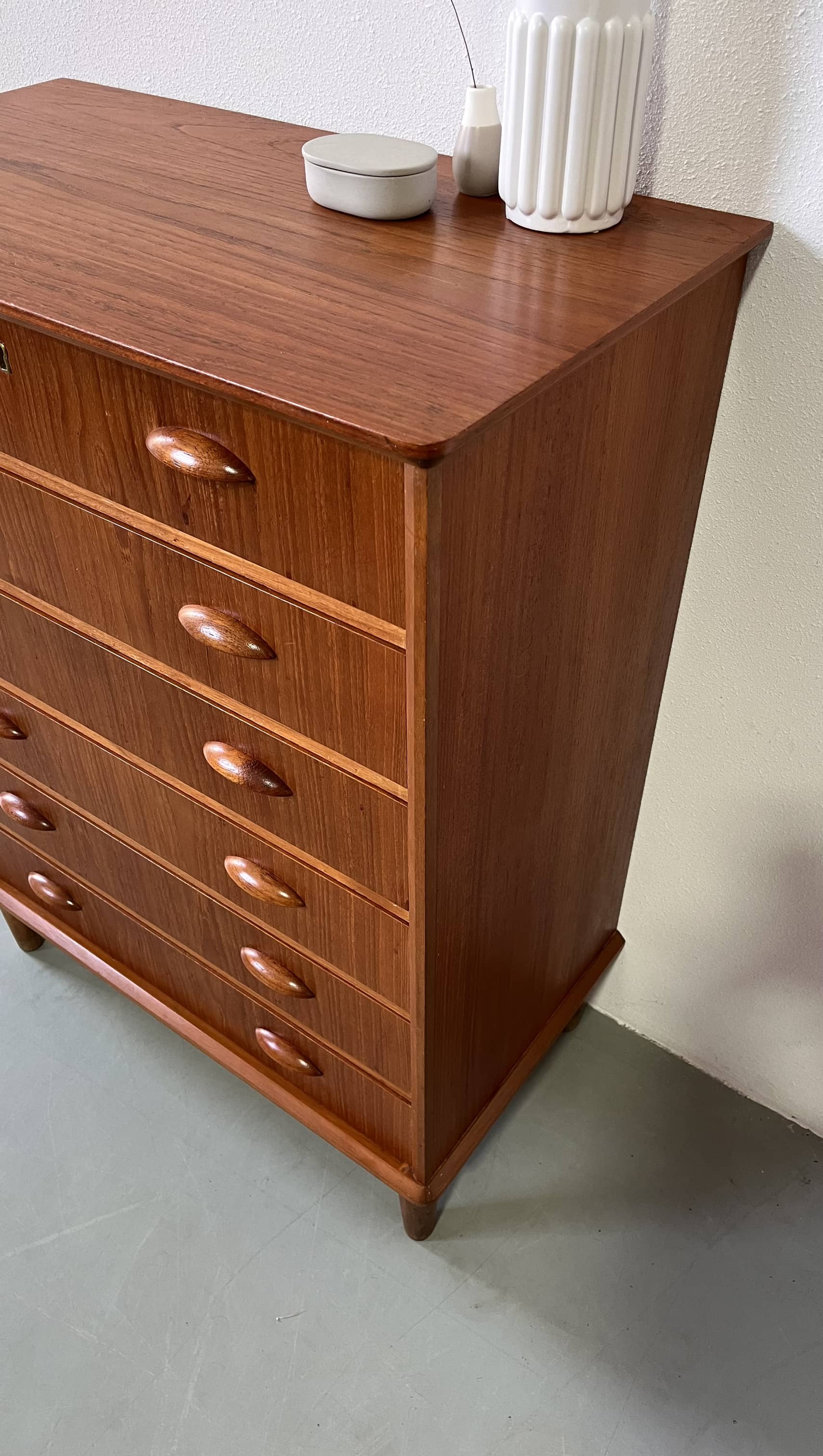Commode danoise en teck