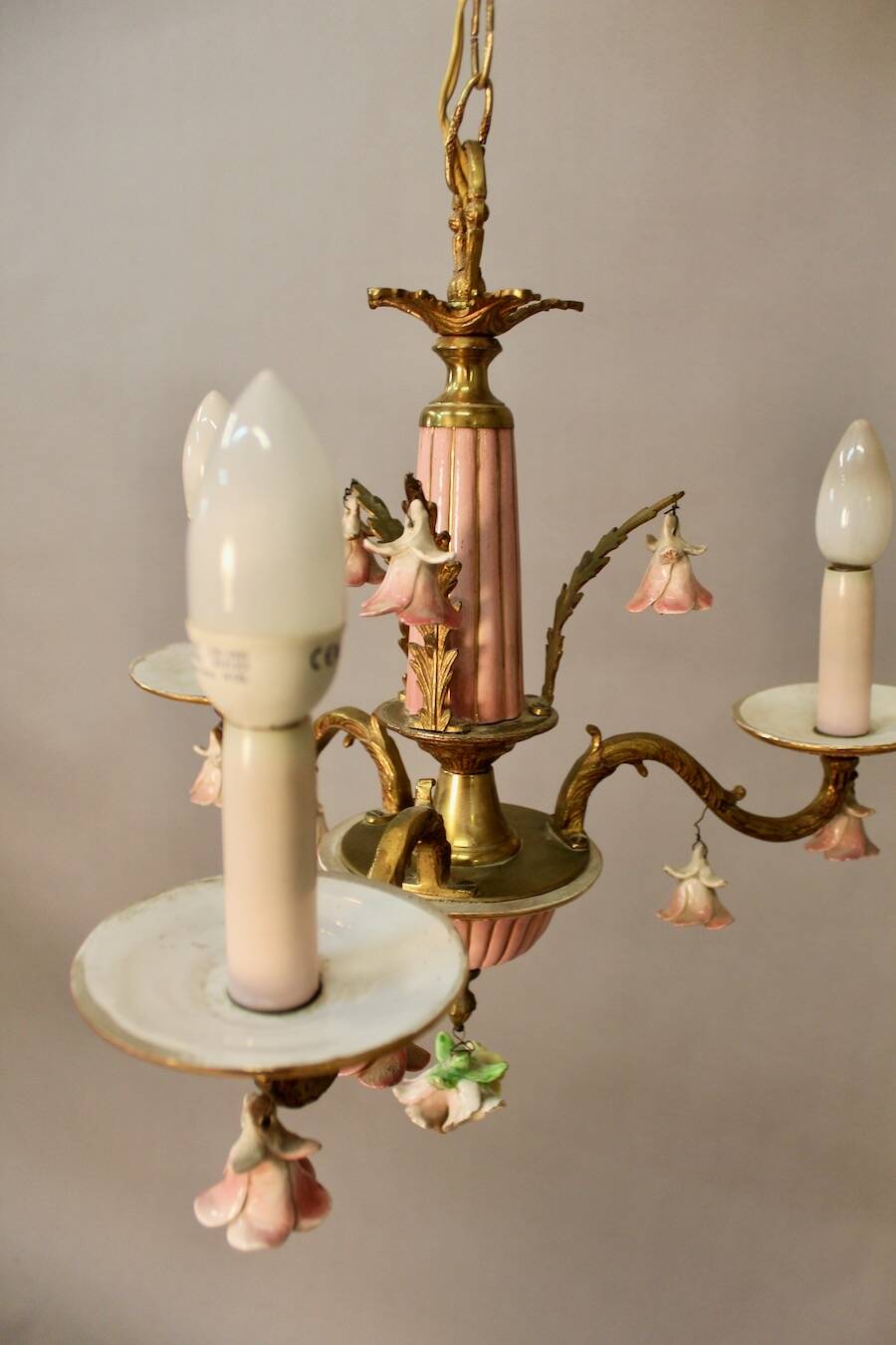 Small Italian Bronze Chandelier with Porcelain Flowers and its 2 Wall Sconces