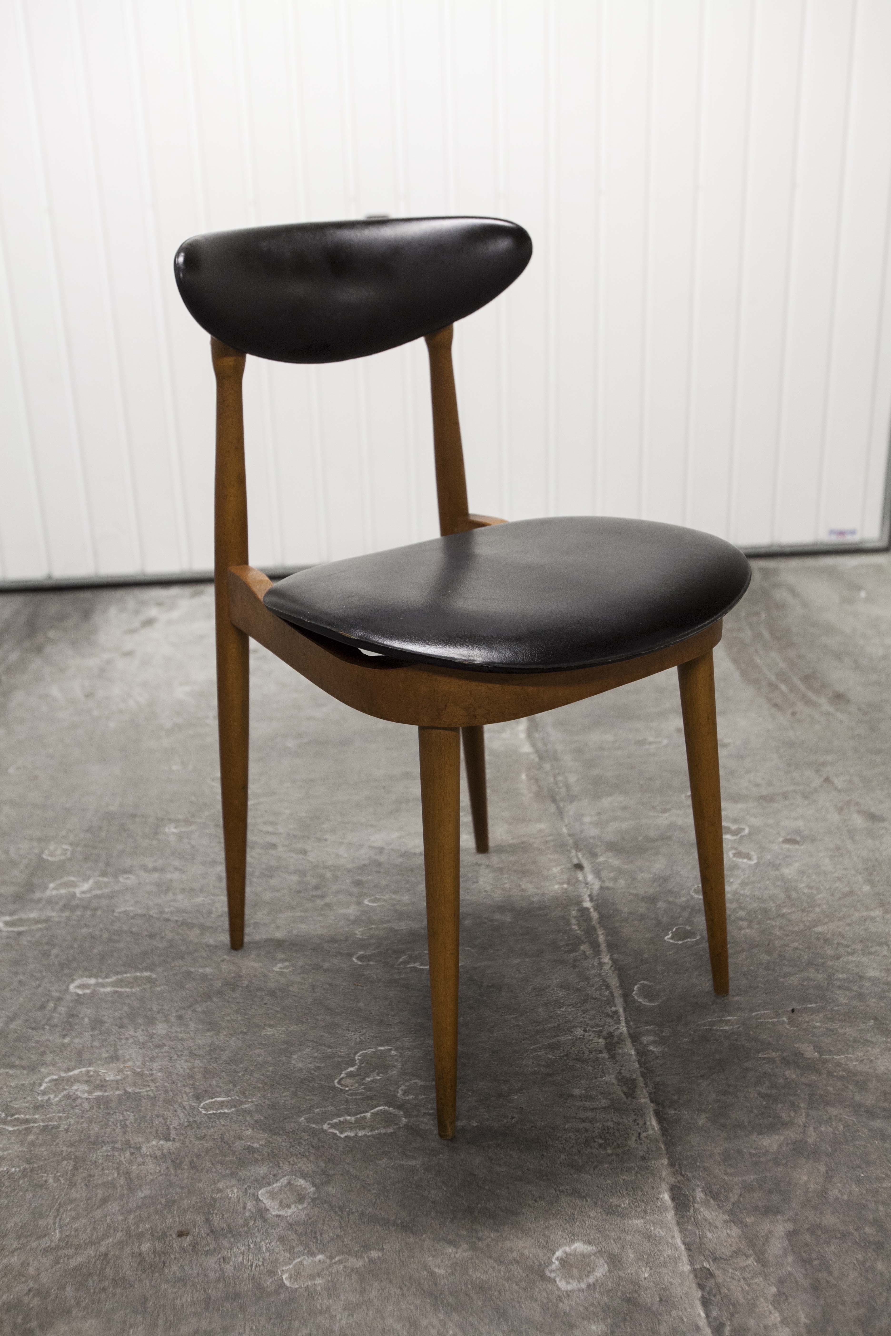 6 chairs Baumann Unicorn