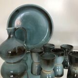 Sandstone jug, 6 cups and tray and plate