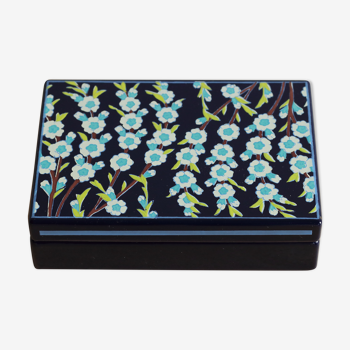 Enamelled sheet metal box floral pattern by Jean Neuhaus