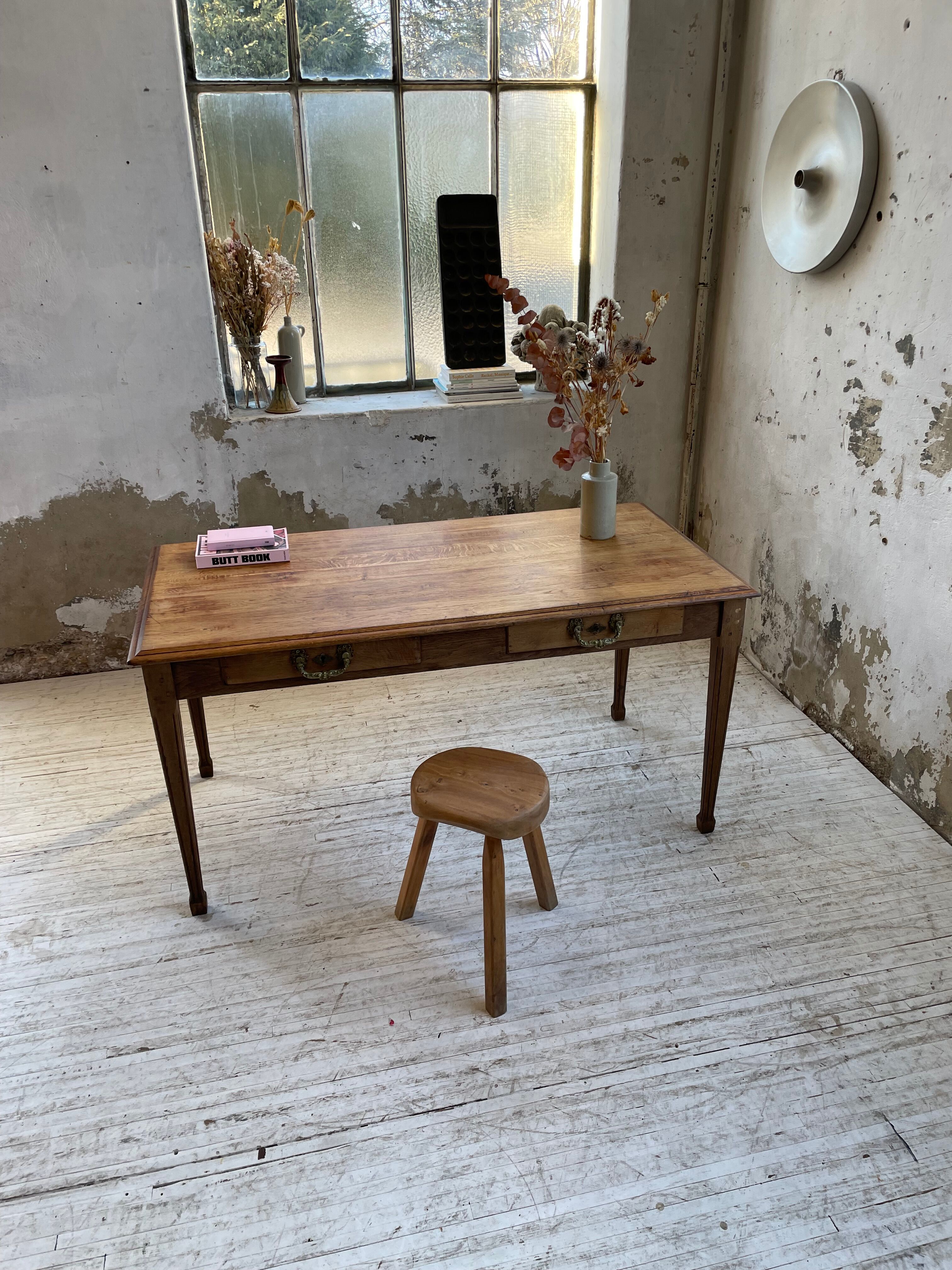 Oak desk 1900