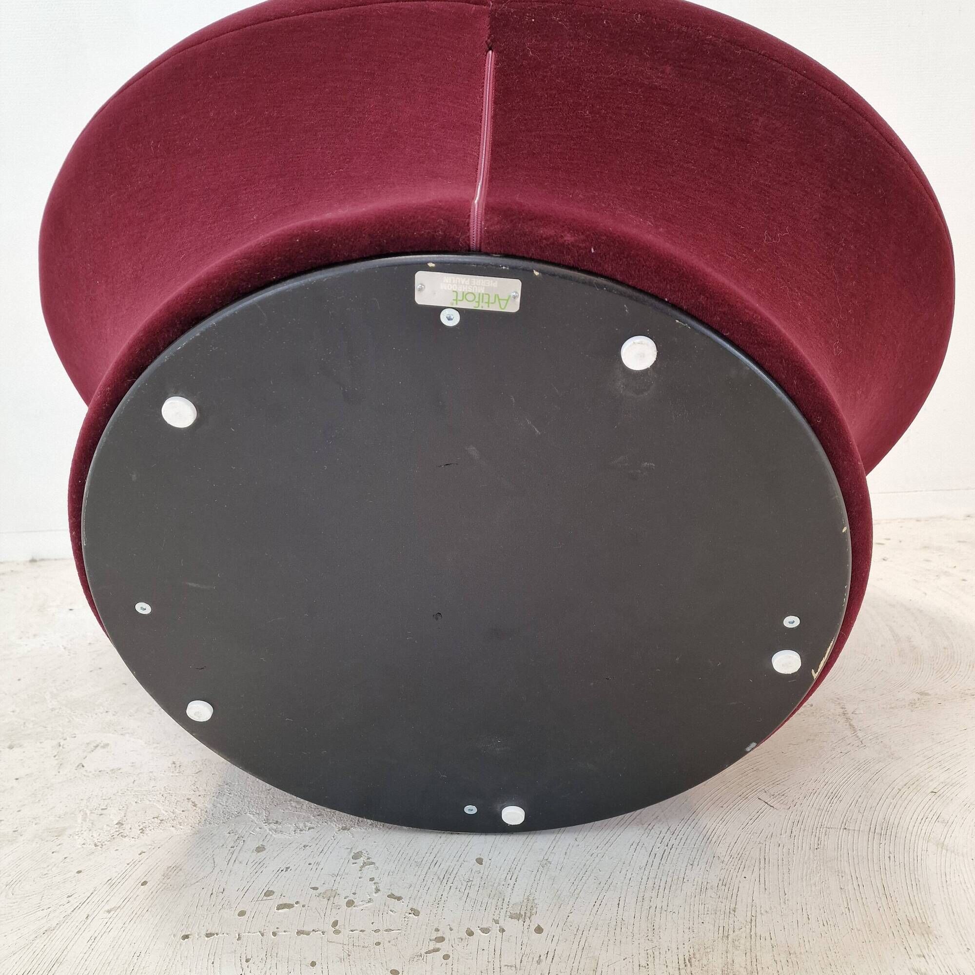 "Big Mushroom" Armchair by Pierre Paulin for Artifort