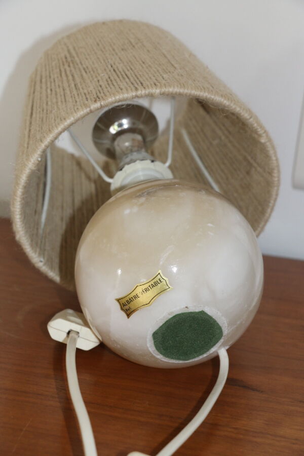 Lampe boule albâtre avec abat-jour corde