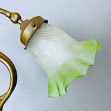Lampe de table portugaise en verre tulipe verte des années 1930