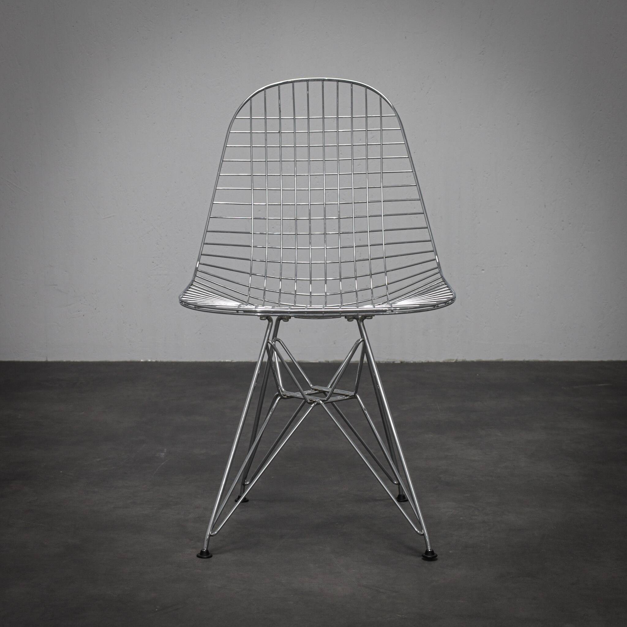 Iconic DKR wire chairs by Charles and Ray Eames for Vitra, set of 4