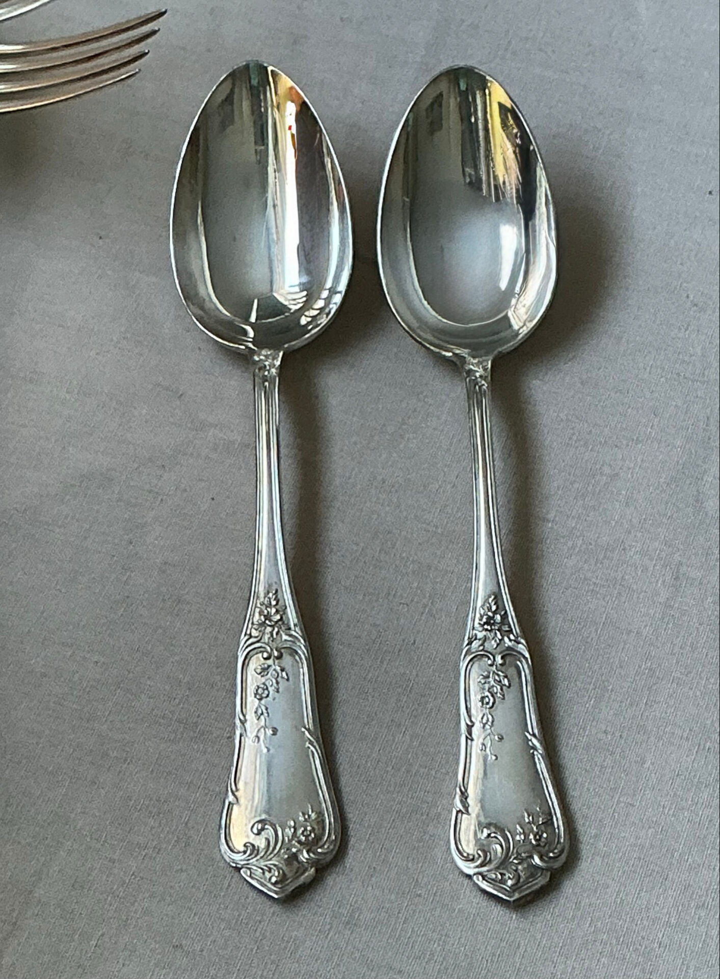 Elegant cutlery set 1900-1910 Boulenger "White 84" 24 place settings