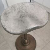 Spring-loaded dentist stool