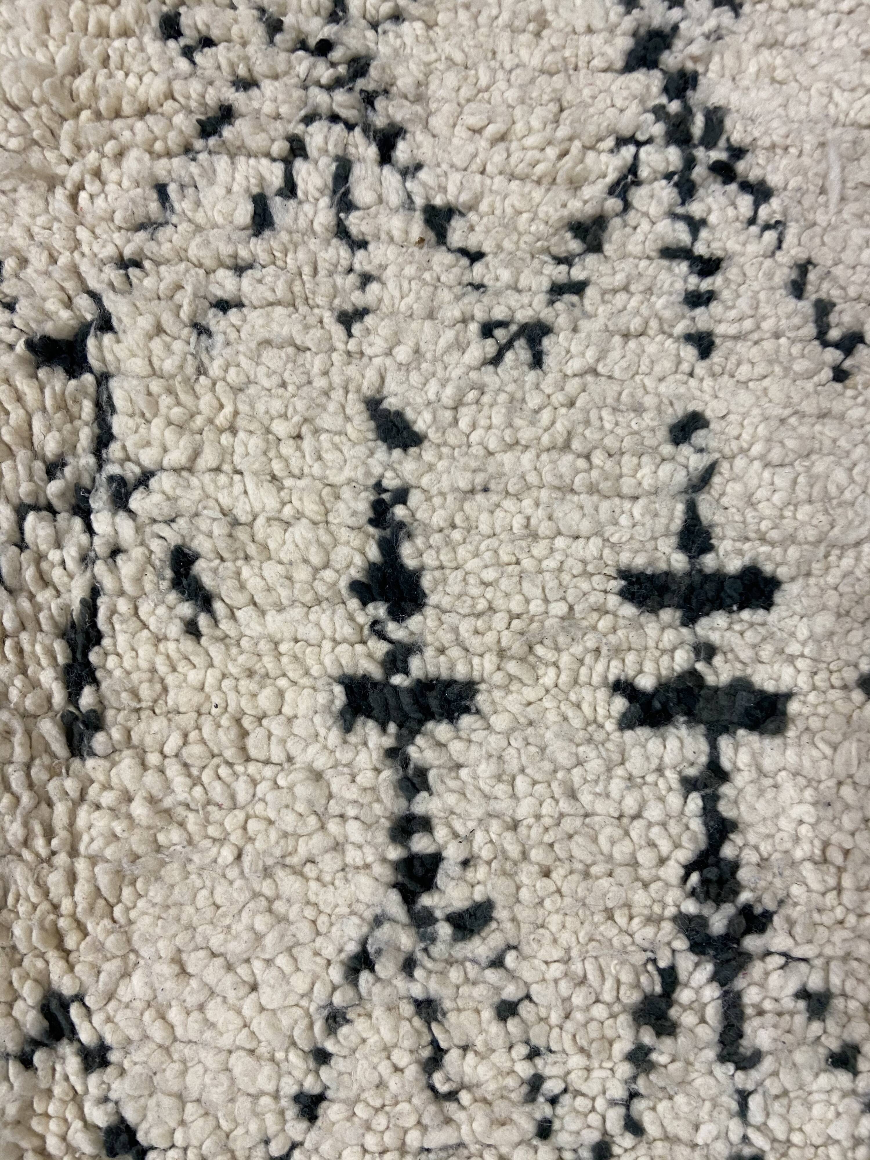 Berber carpet azilal