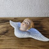 Wall angel