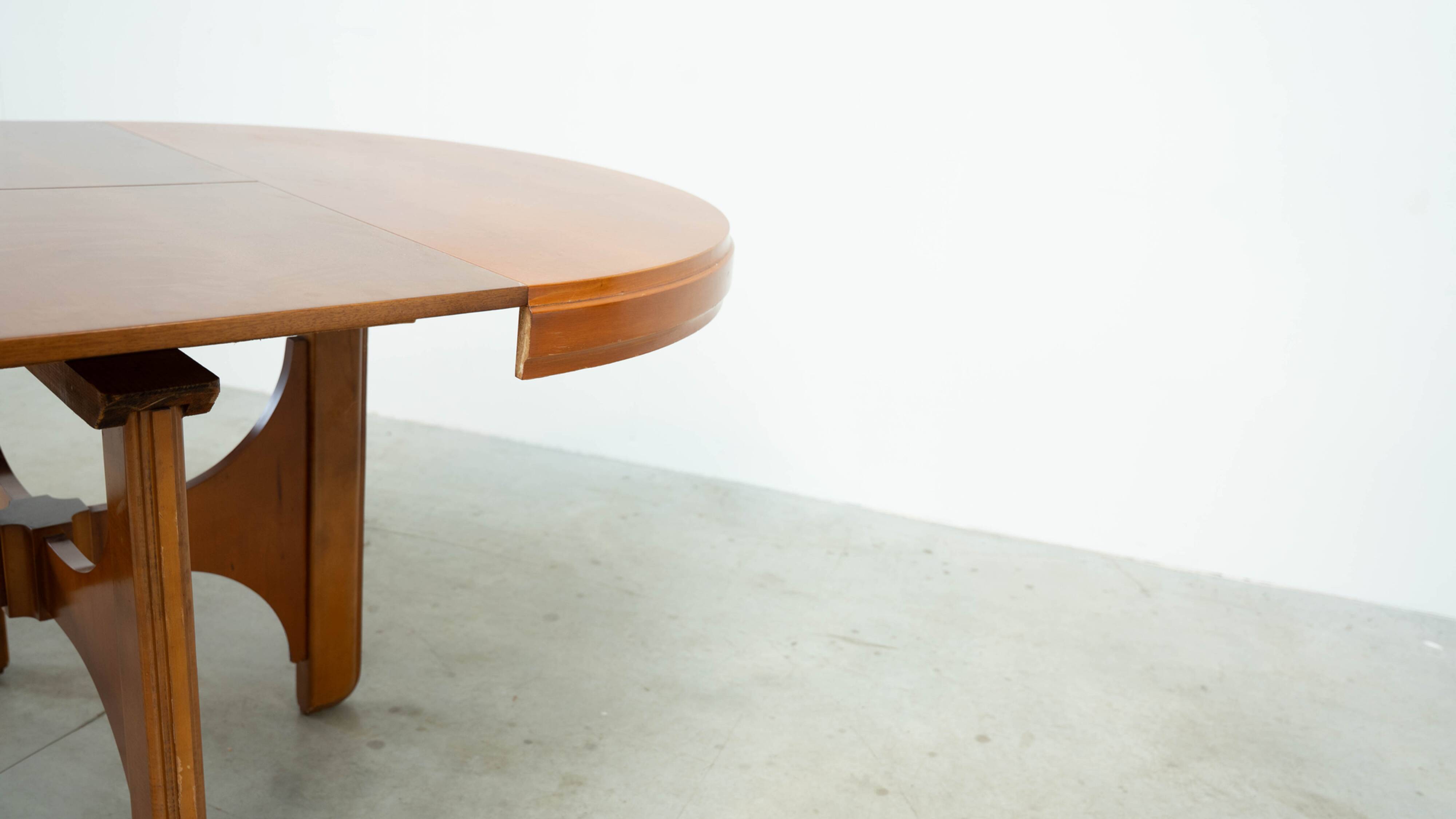 Italian sculptural dining table