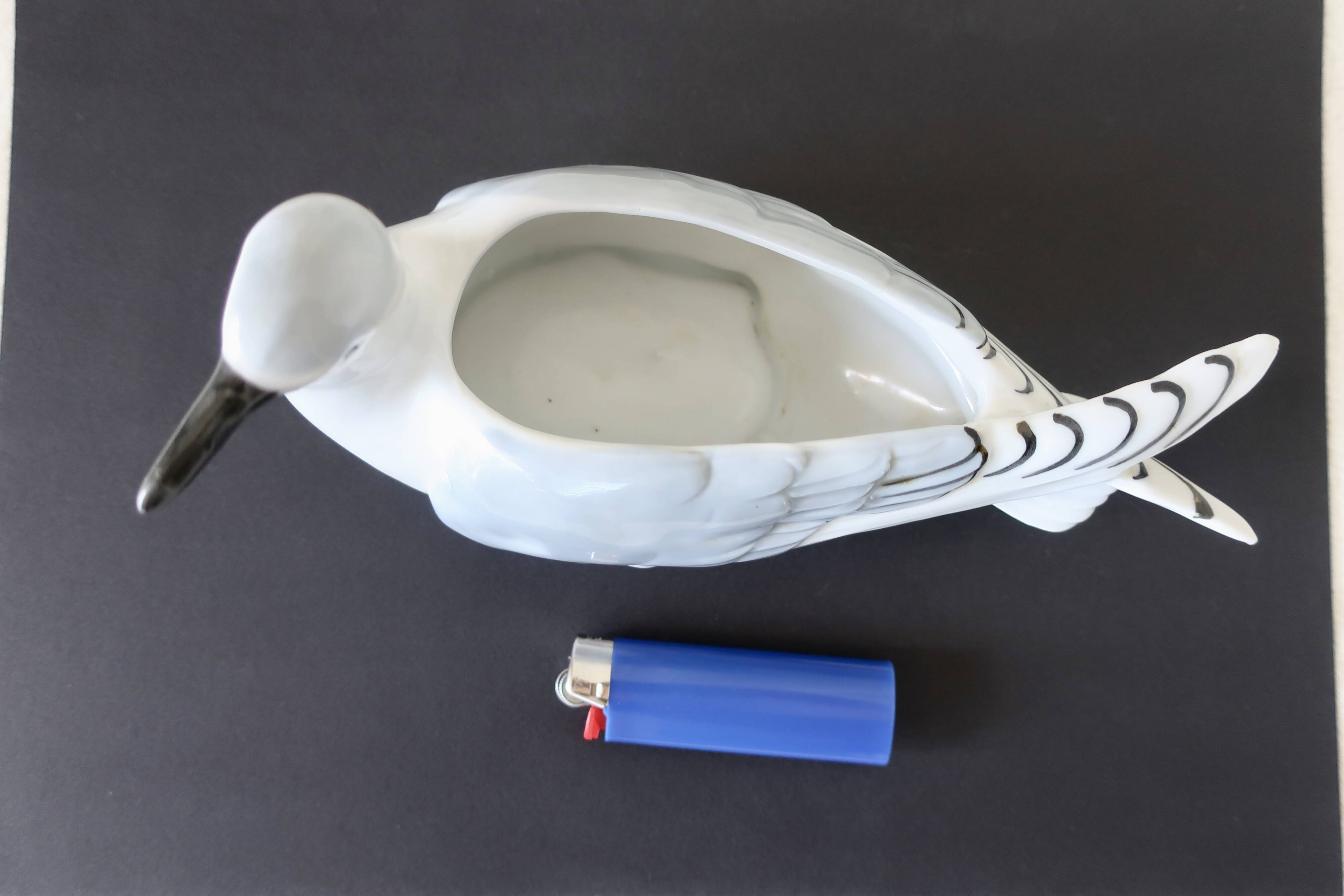 German Porcelain Seagull, 1930s Pocket Tray, Very Good Condition.