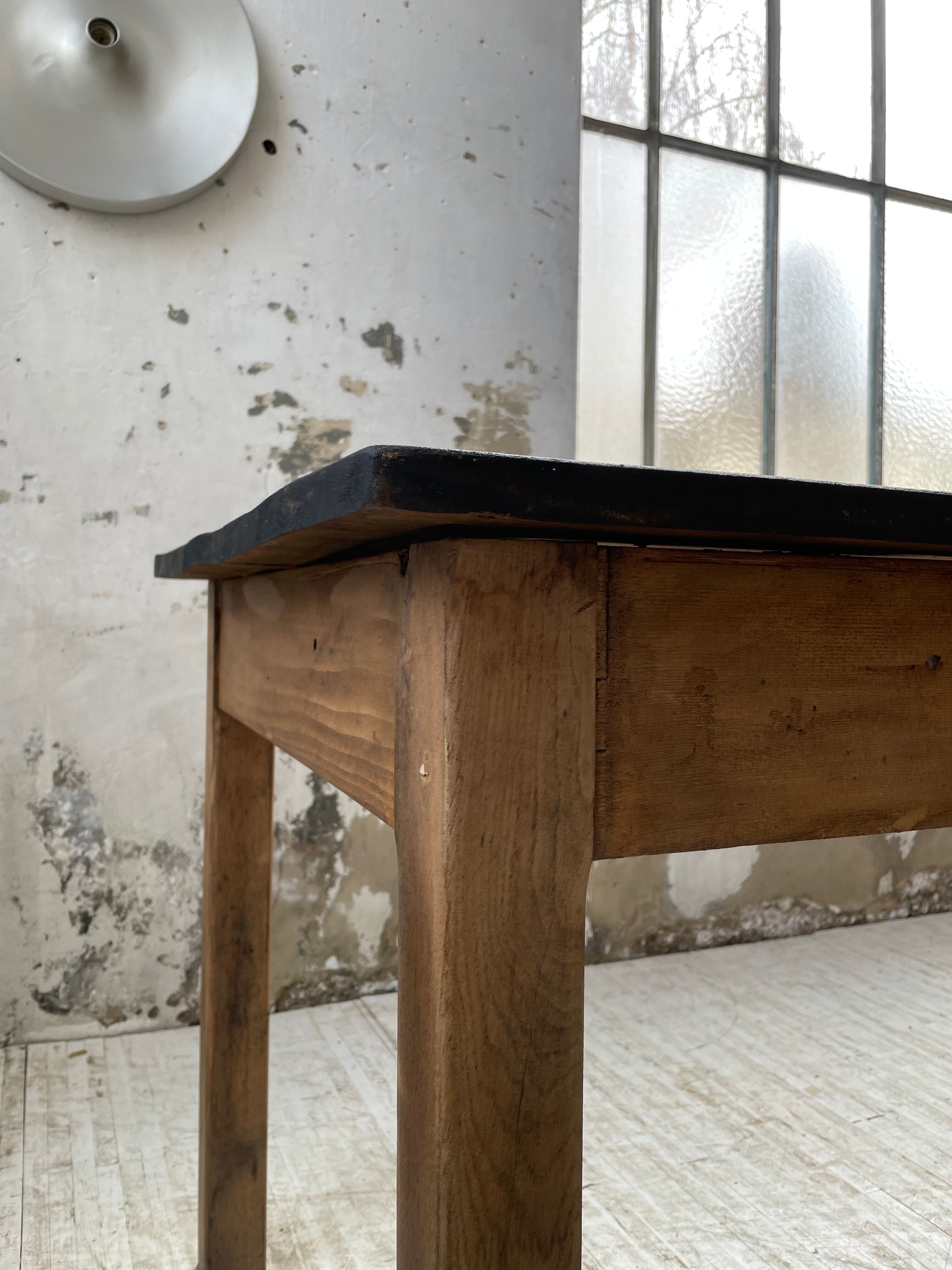 Black pine farm table 250 cm