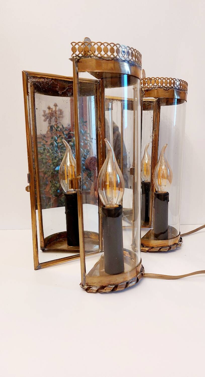 Paire d'appliques anciennes en laiton