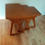 Nesting tables seventies