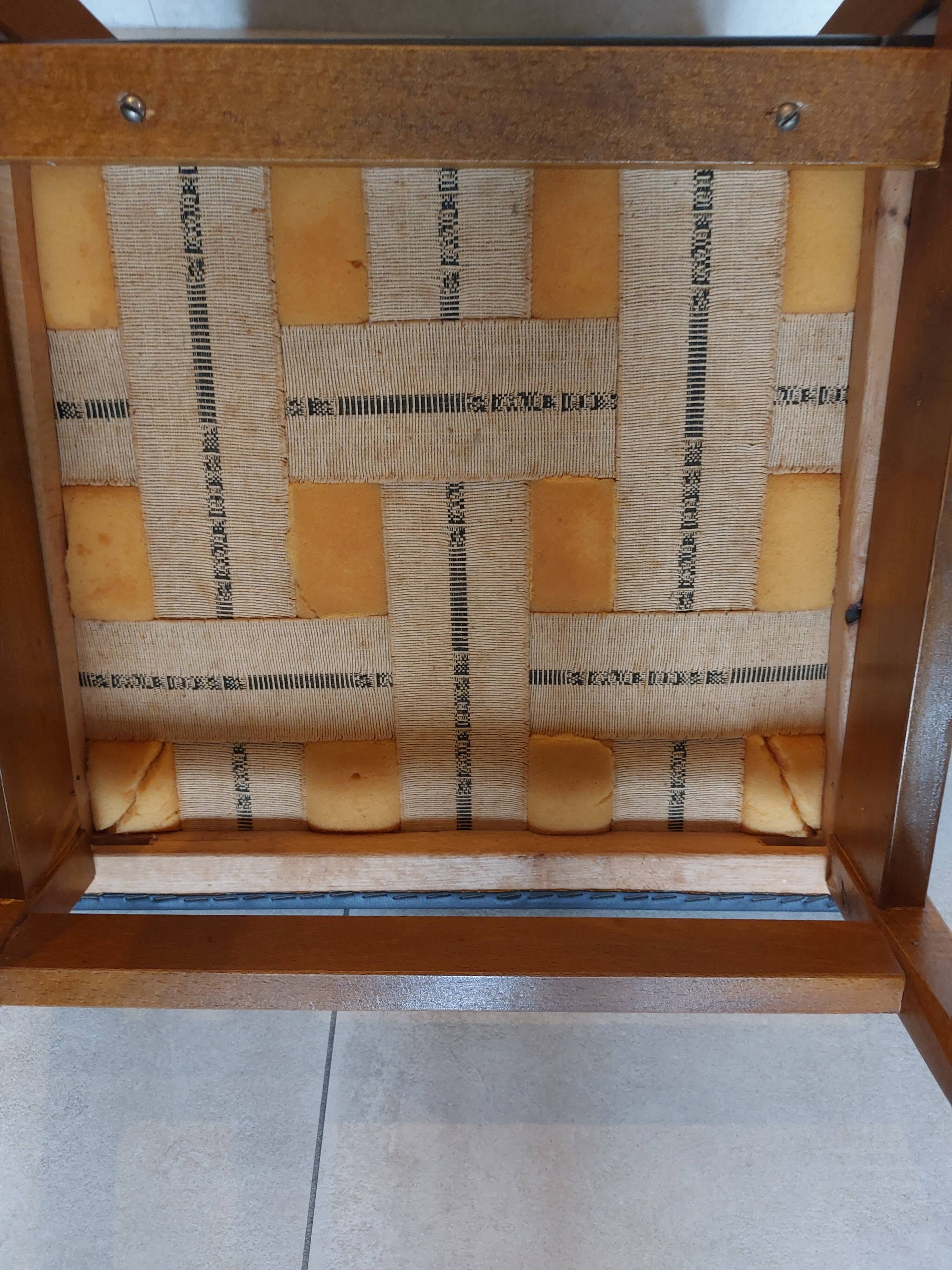 2 Scandinavian chairs