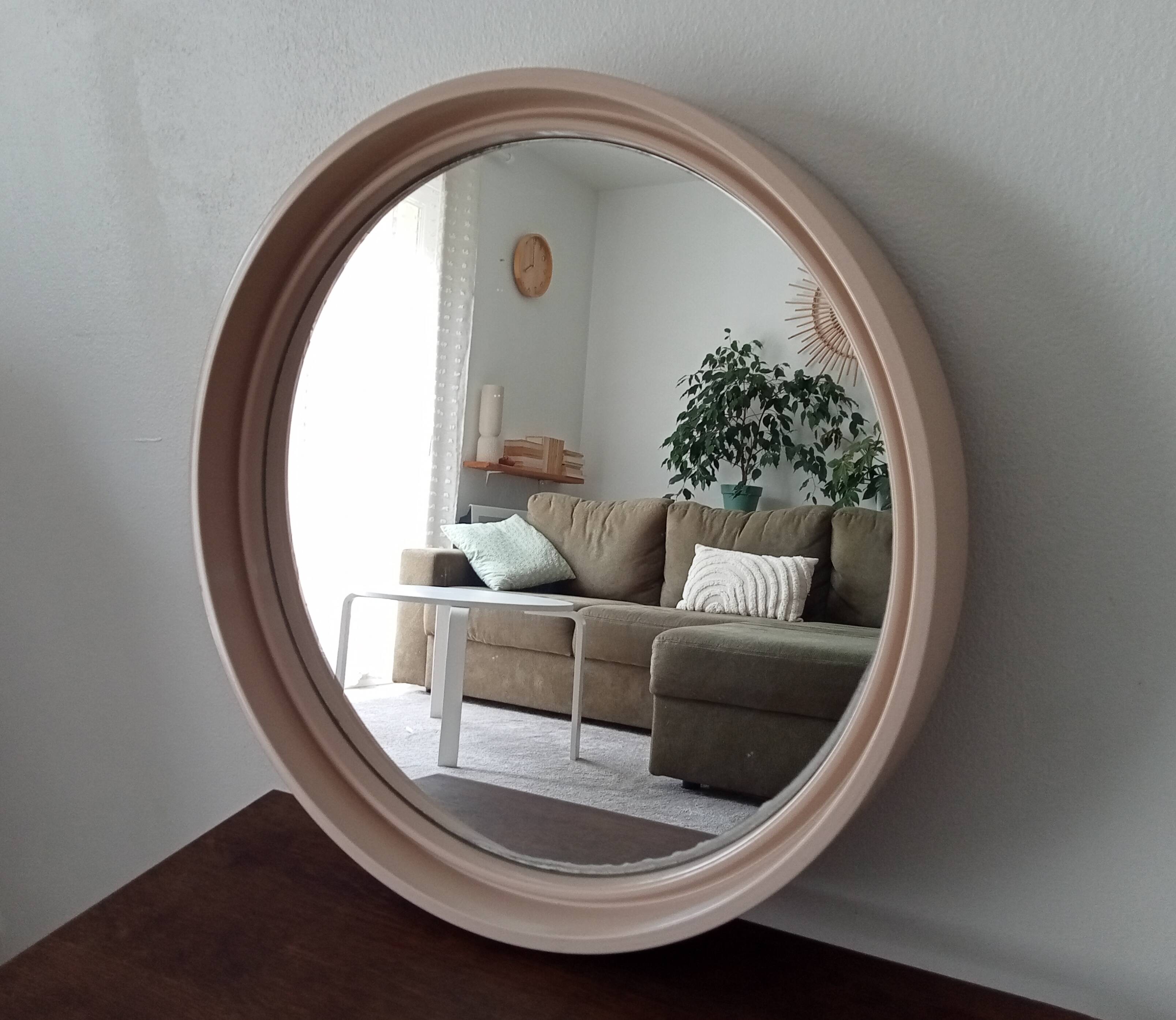 Vintage round mirror from the 60s/70s.