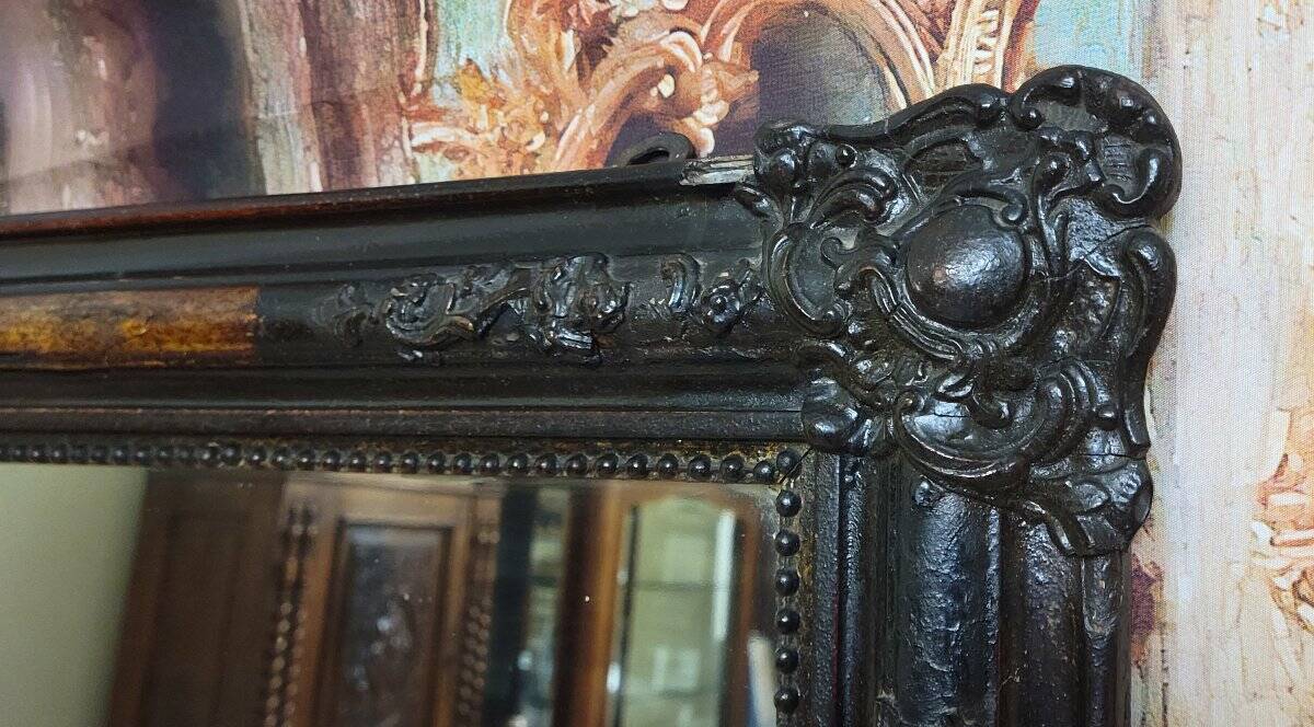 Large 19th-century lacquered wooden mirror