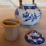 Japanese tea service in fine porcelain