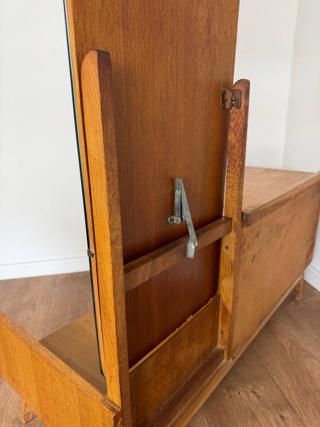 Meuble d’entrée vintage Meredew – années 50/60