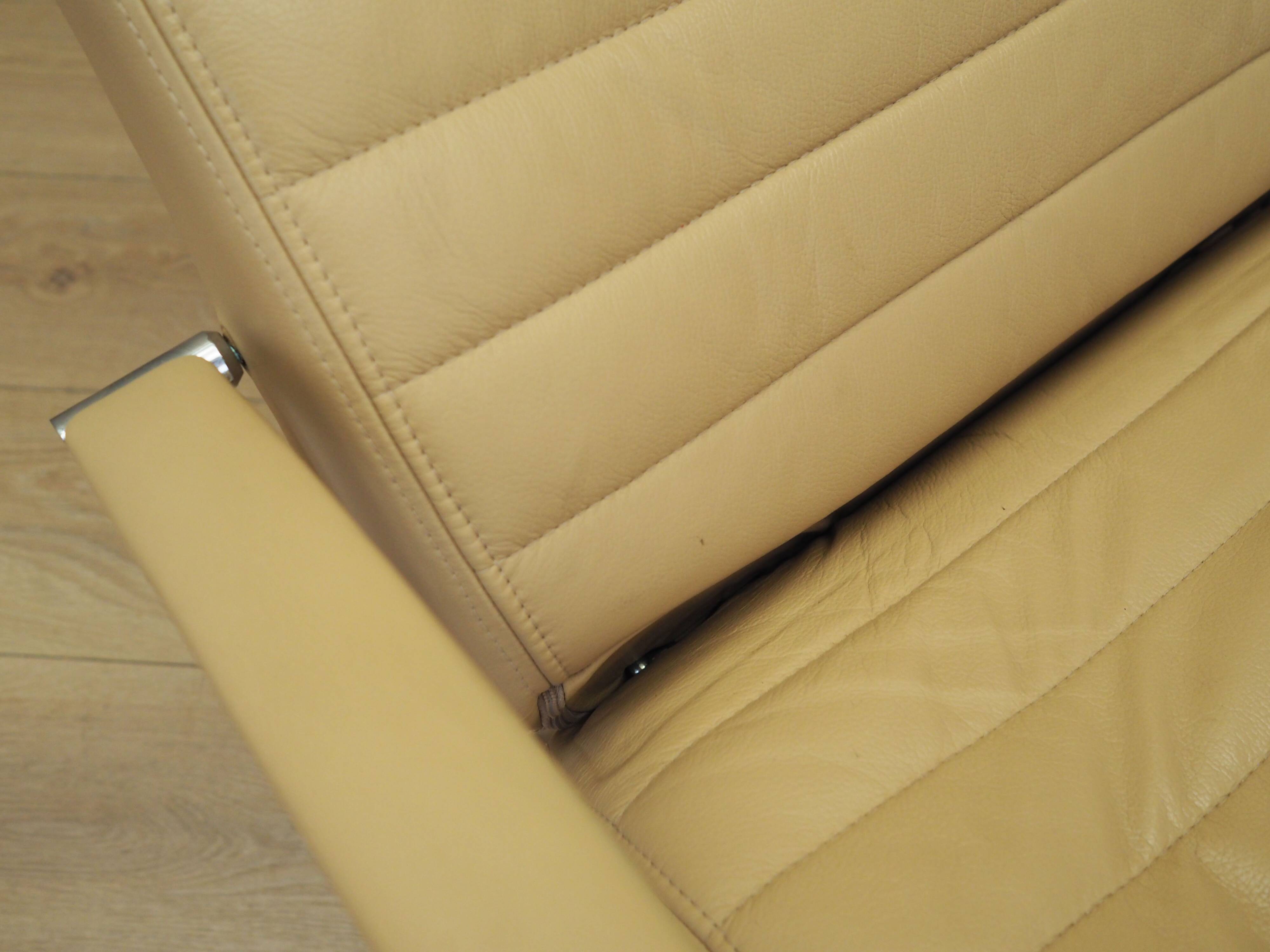 Lounge armchair and footstool set, Danish design, 1970s, manufacture: BoCon