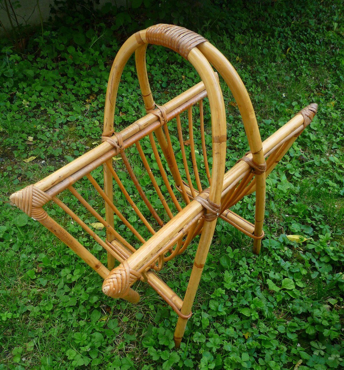 Magazine rack Wicker, vintage 70 s