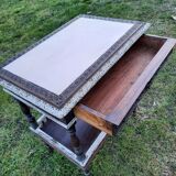 Service table
