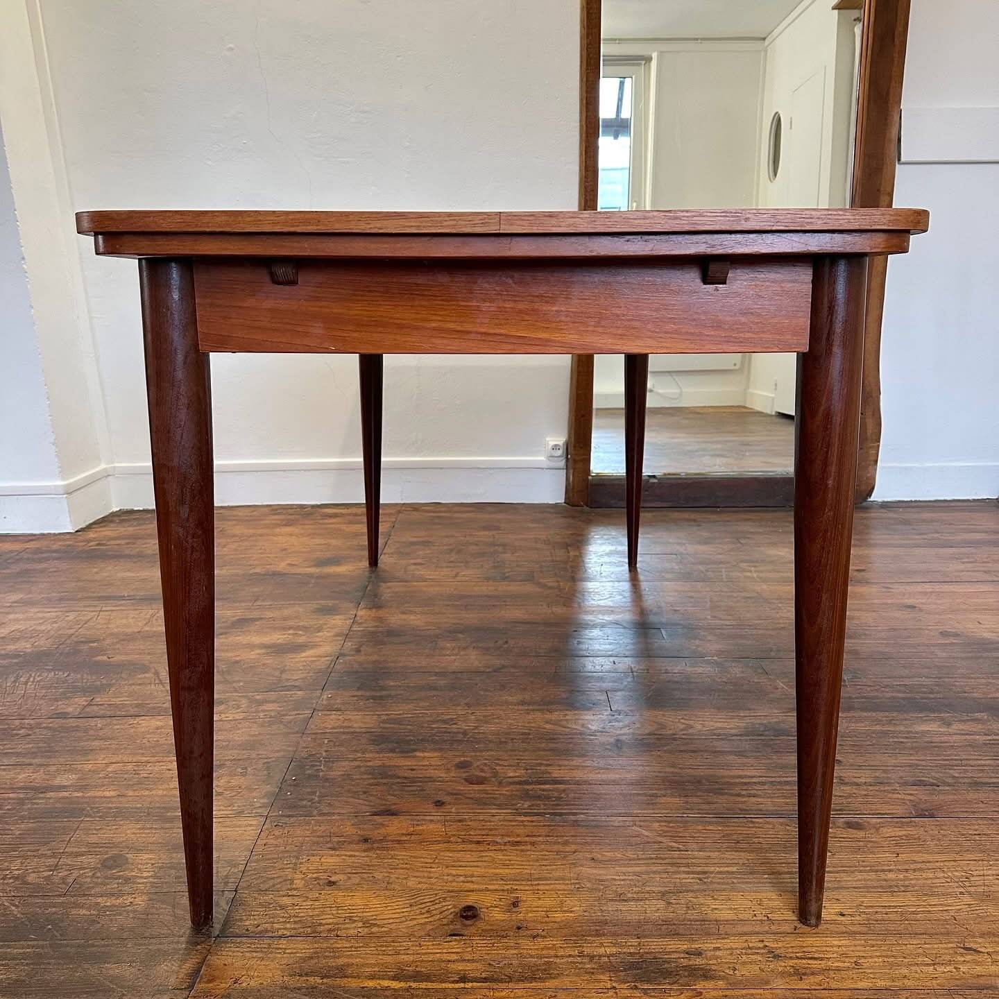 Extensible table by Oswald Vermaercke, 1960