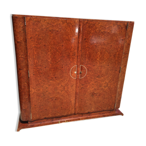 Armoire