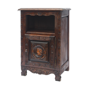 table de nuit de style