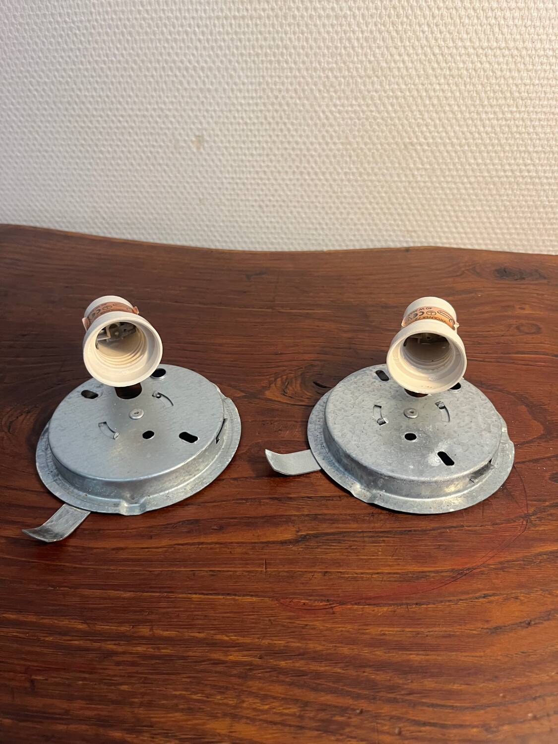 Paire applique plafonnier demi boule en verre de Clichy