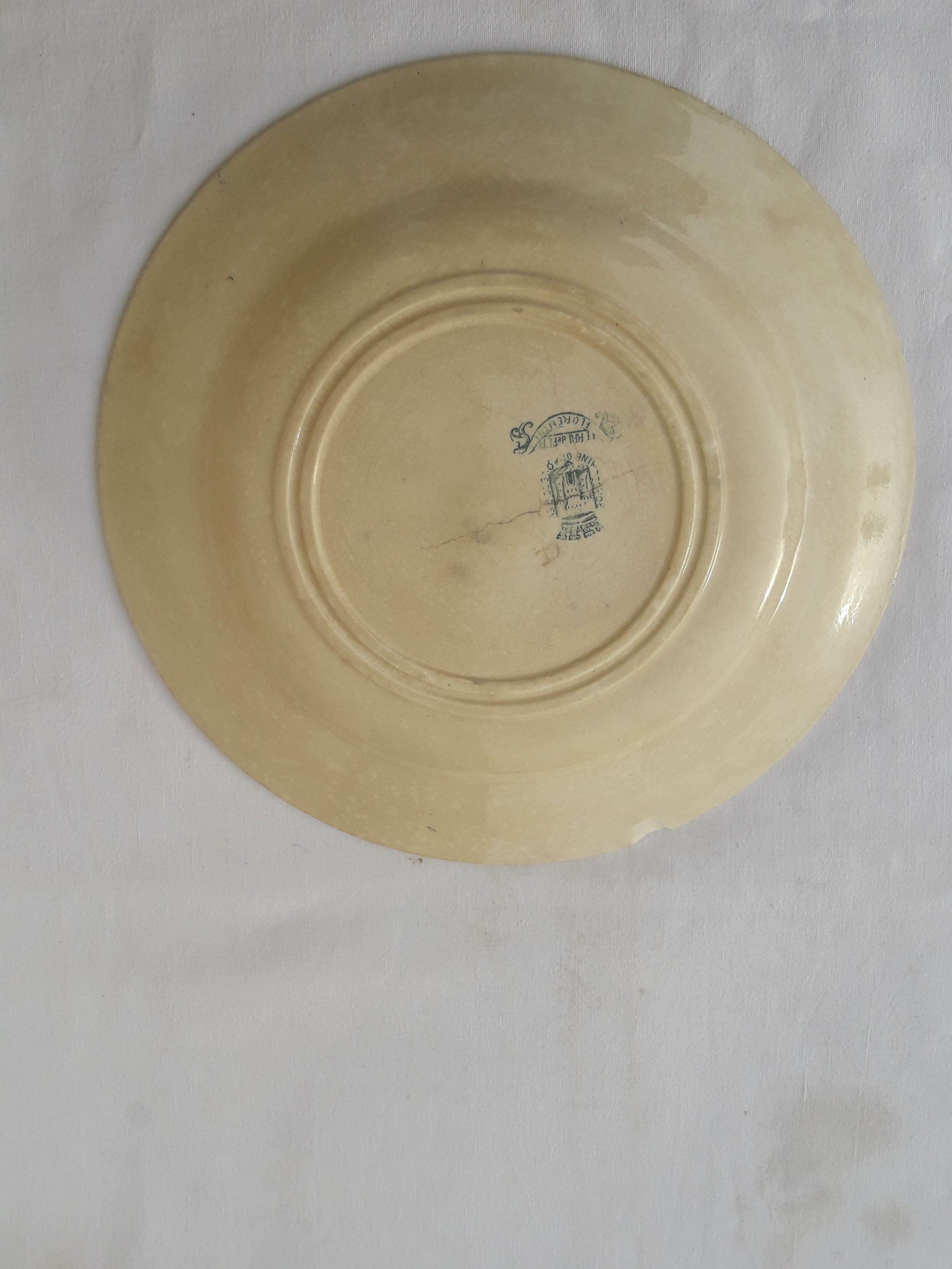 Gien Iron Earth opaque porcelain plate Florentine model diam 23.5 cm