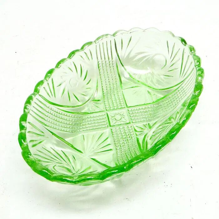 I3t green hydrangea plate art deco