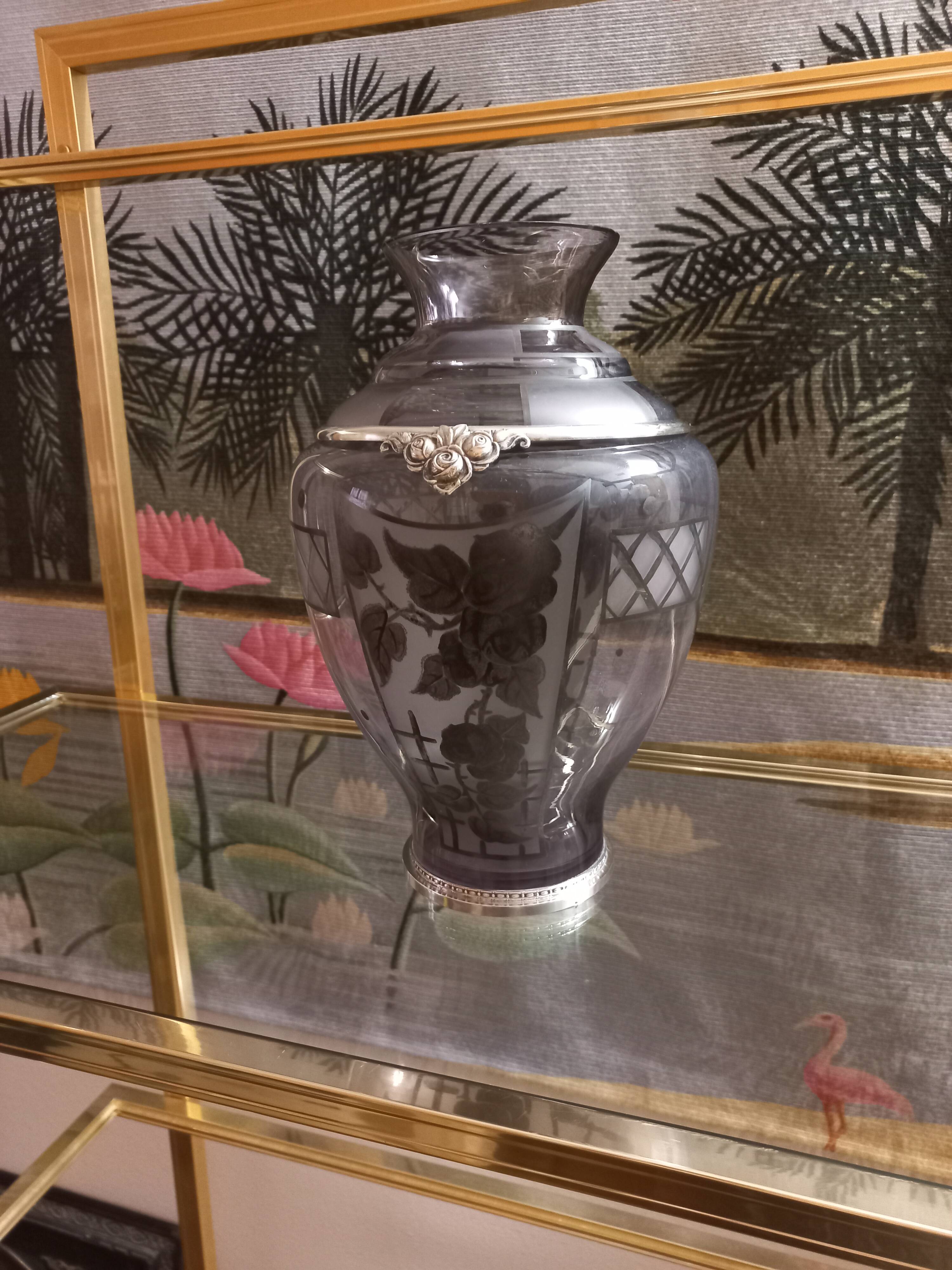 Art Deco vase in glass and silver metal