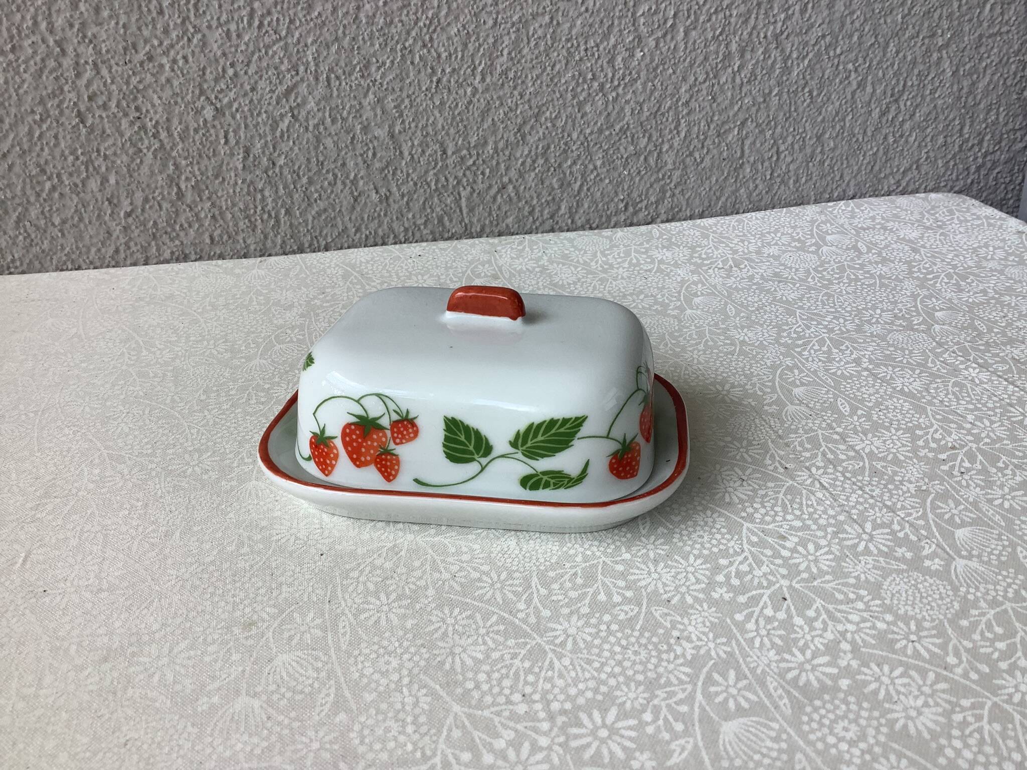 Butter Butter Pillivuyt individual porcelain