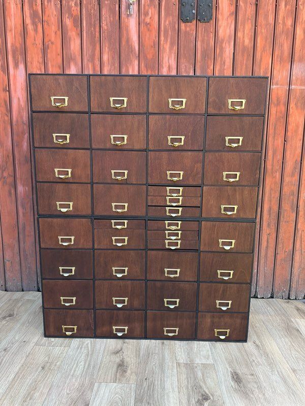 Industrial workbench - 37 drawers