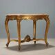 Petite table ancienne style baroque en bois sculpté, Italie, XIXe siècle