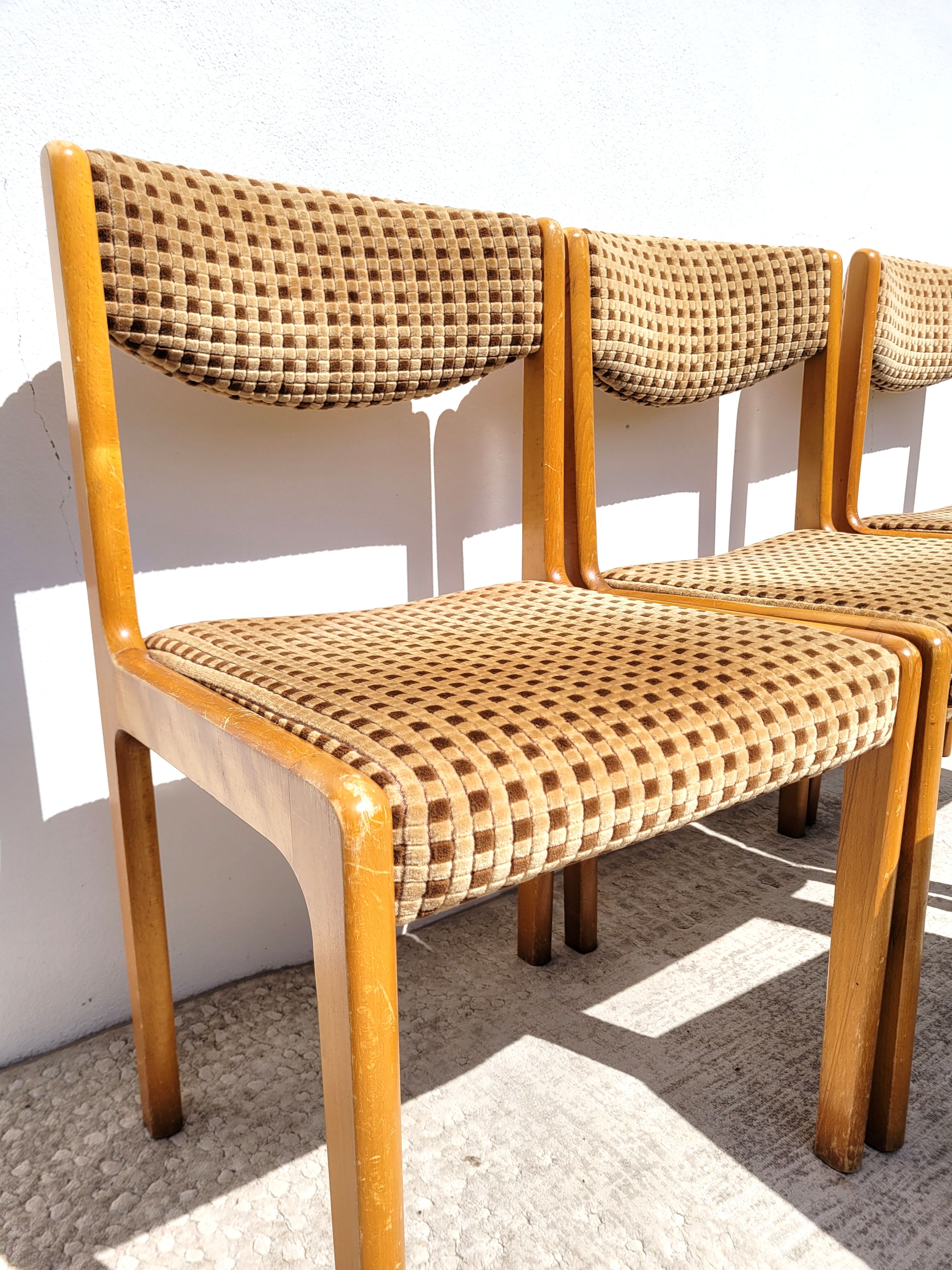 Set 4 chairs Self 80s