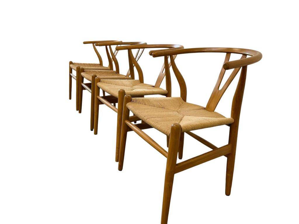 Set of 4 Scandinavian solid wood chairs