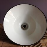 Black enamelled bowl suspension