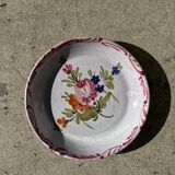 Sicilian plate pink hand-painted floral pattern