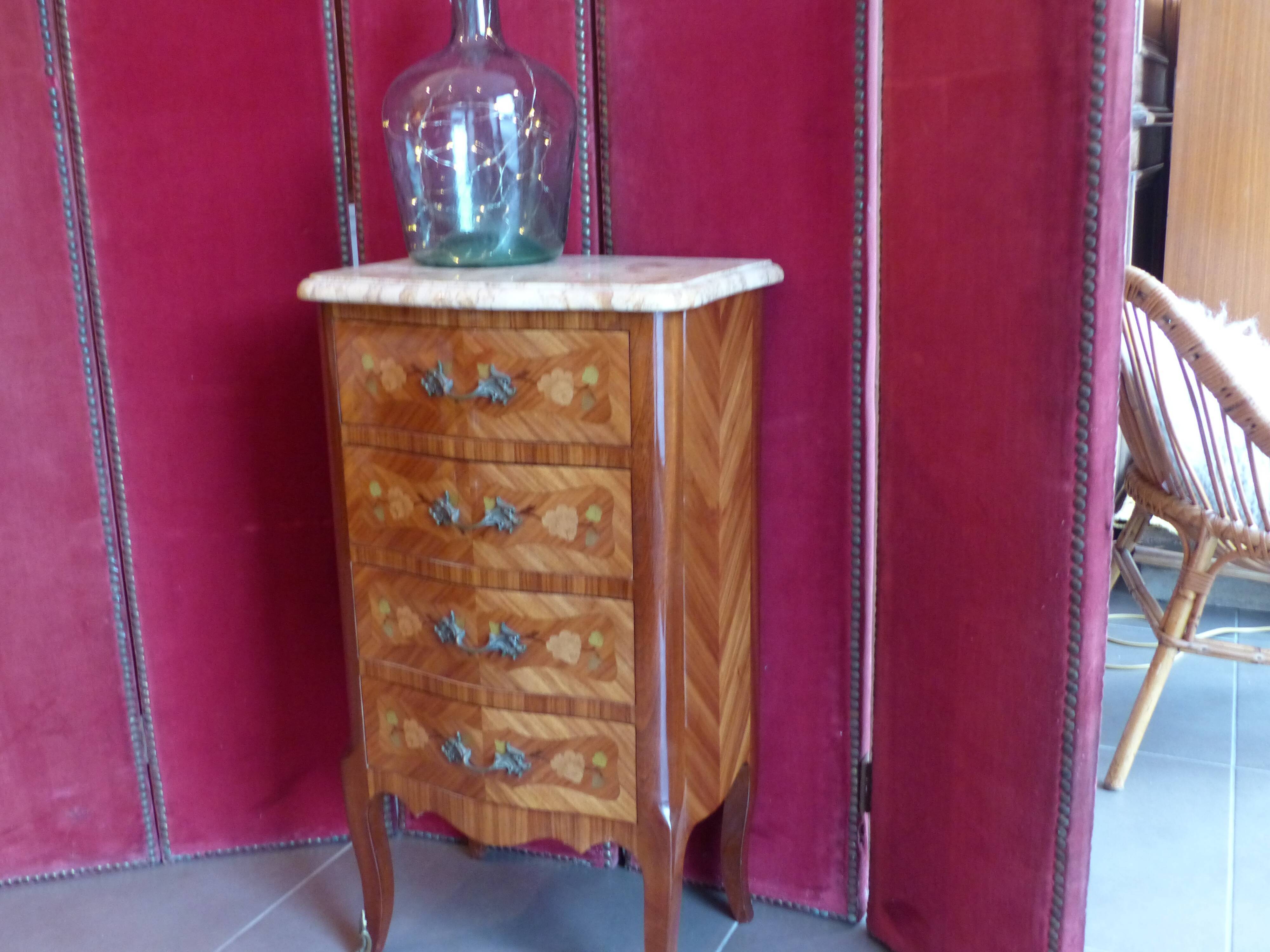 Rosewood chiffonier
