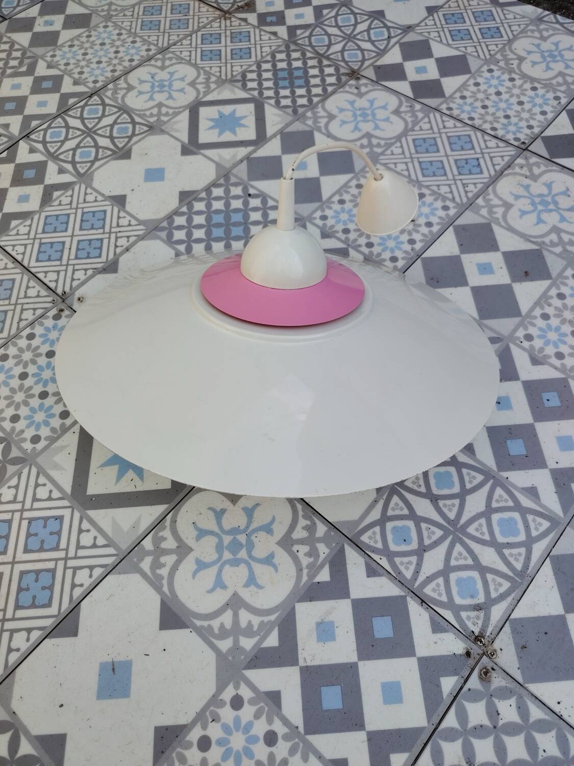 Space Age pendant light from the 70s